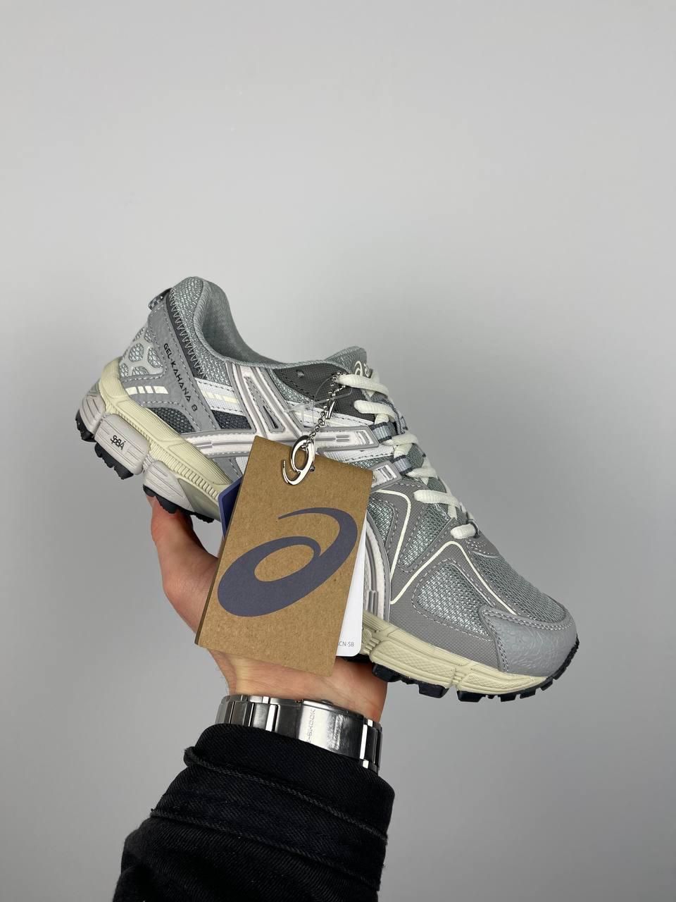 Asics Gel-Kahana 8 Grey Beige
