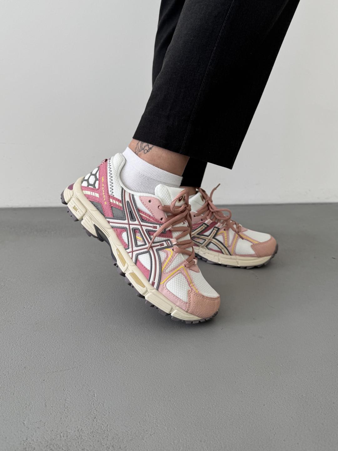 Asics Gel-Kahana 8 Beige Pink V2