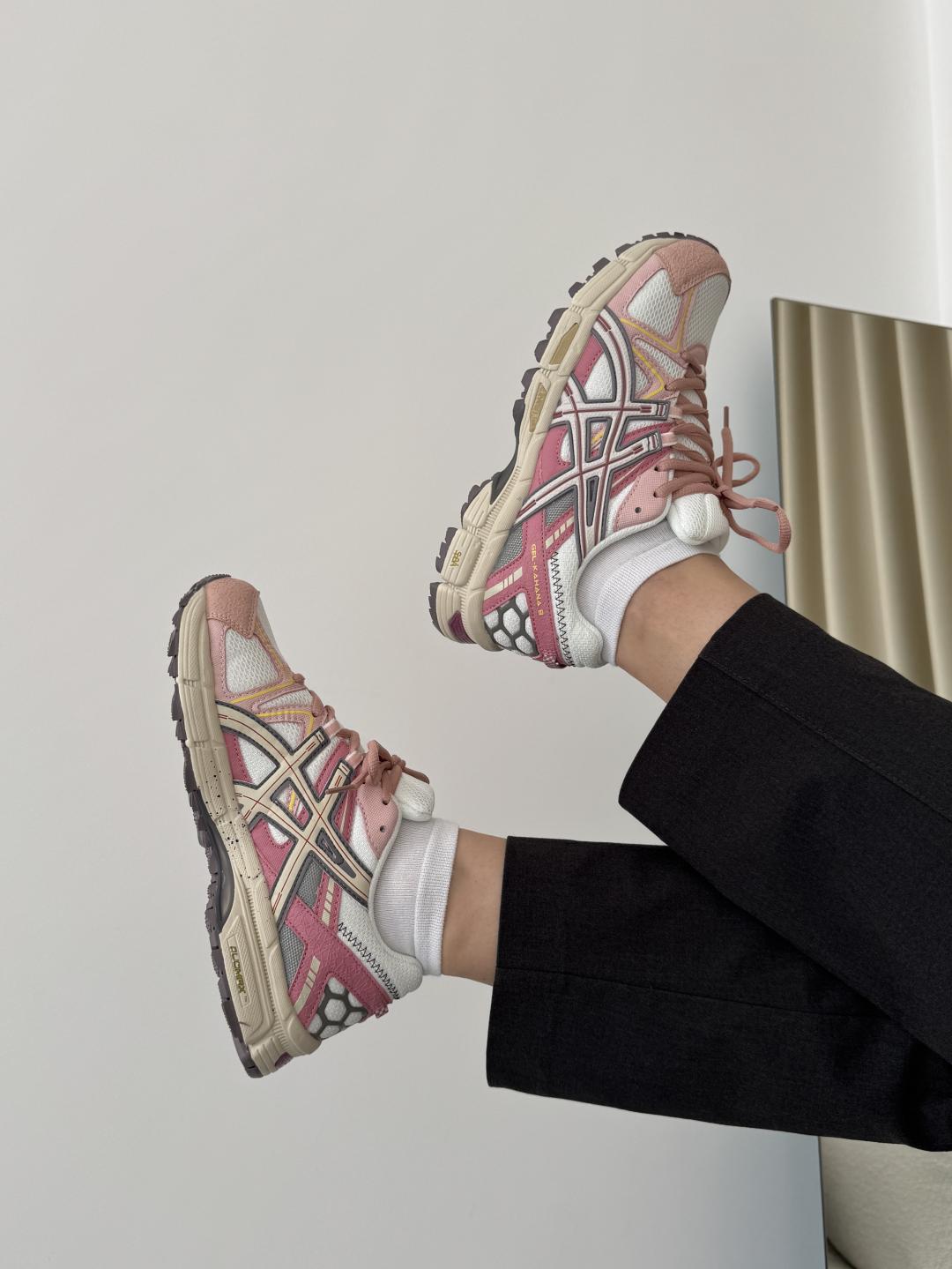 Asics Gel-Kahana 8 Beige Pink V2