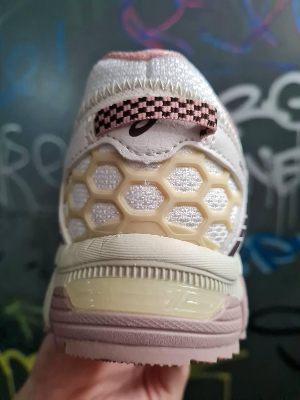 ASICS GEL KAHANA 8 BEIGE POWDER