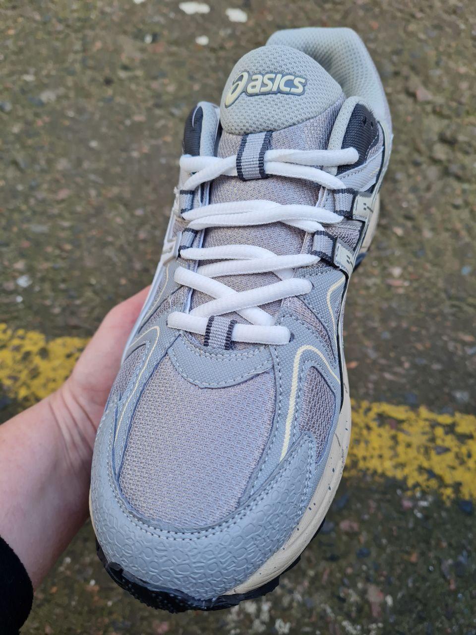 ASICS Gel-Kahana 8 Light Grey