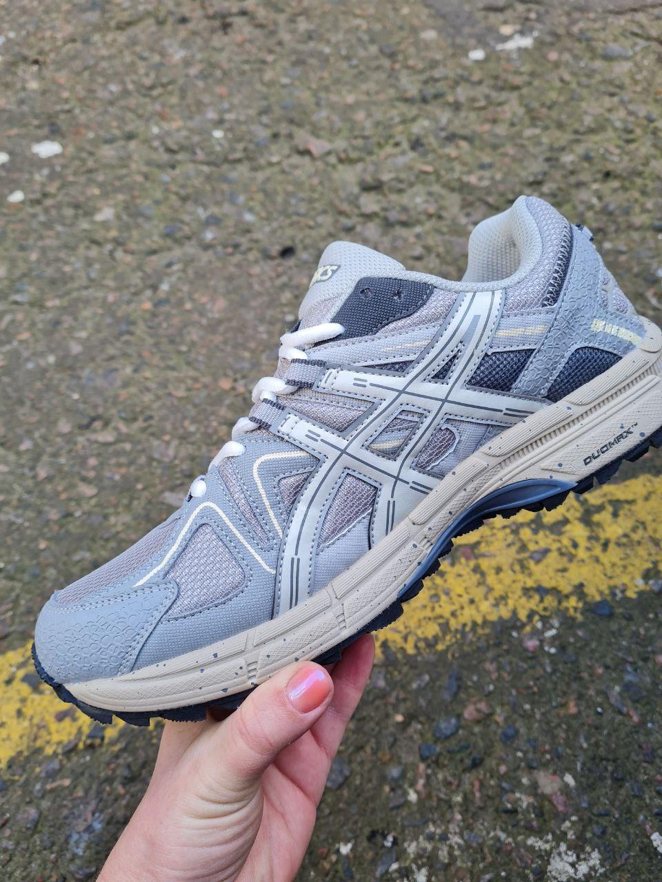 ASICS Gel-Kahana 8 Light Grey