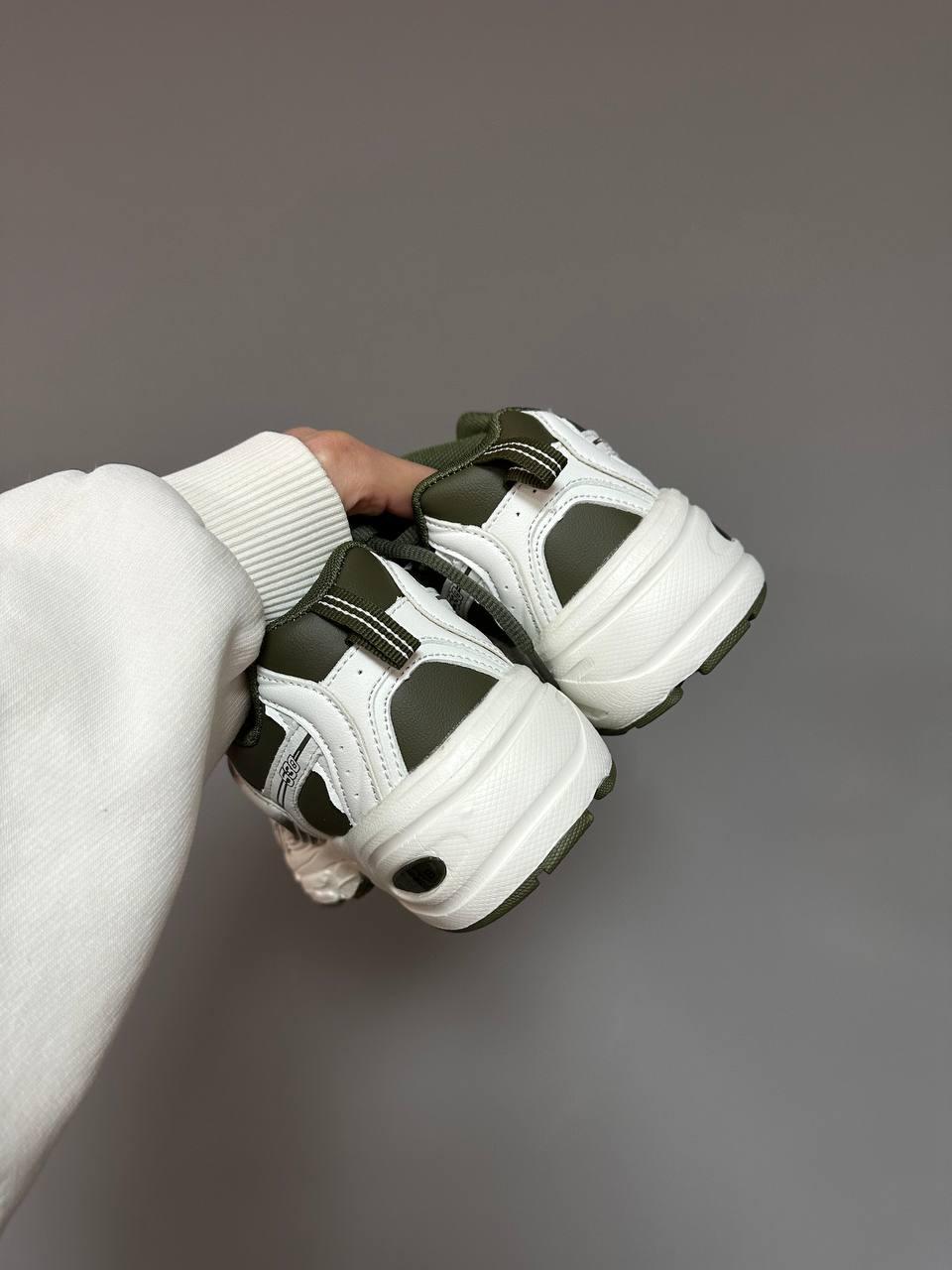 New Balance 530 Khaki White