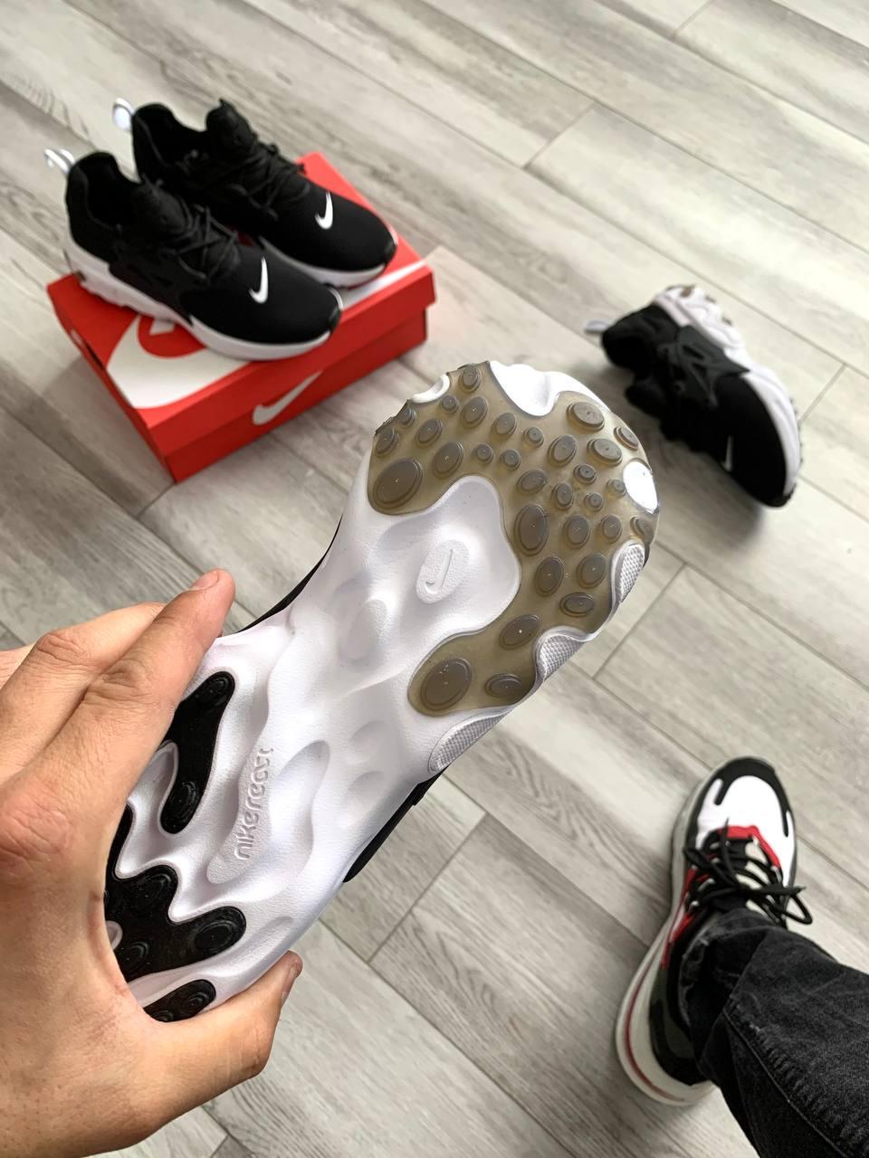 Nike Huarache React Black White