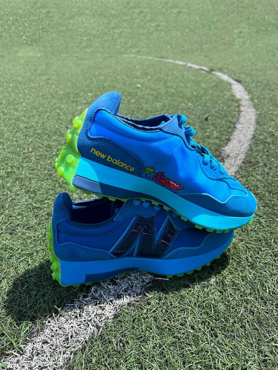 New Balance 327 Total Blue