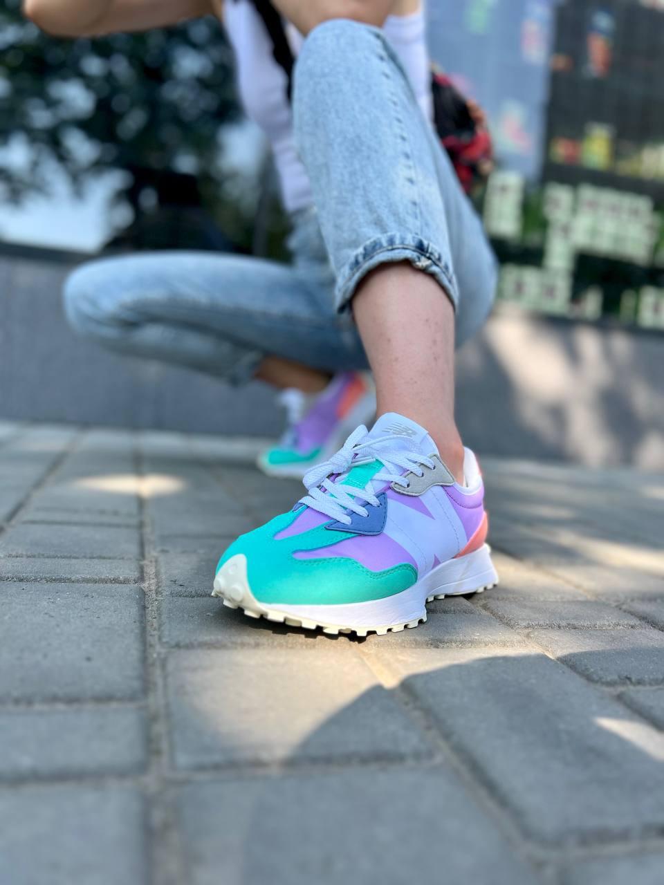 New Balance 327 Multicolor v3