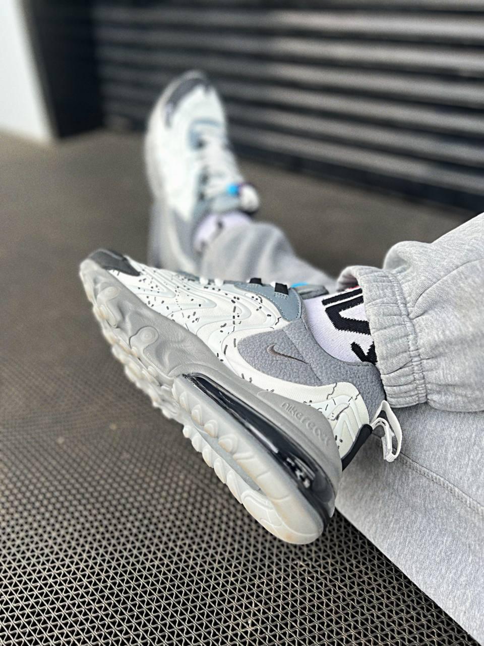 Air max 270 react silver x Travis Scott Cactus Jack