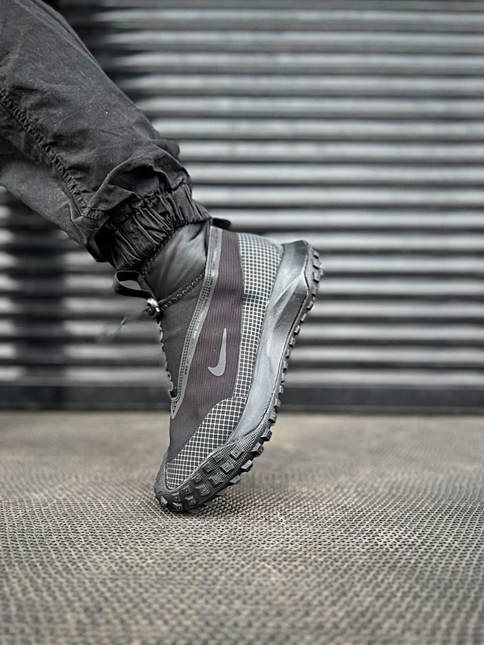 ACG Mountain Fly Gore-Tex Black
