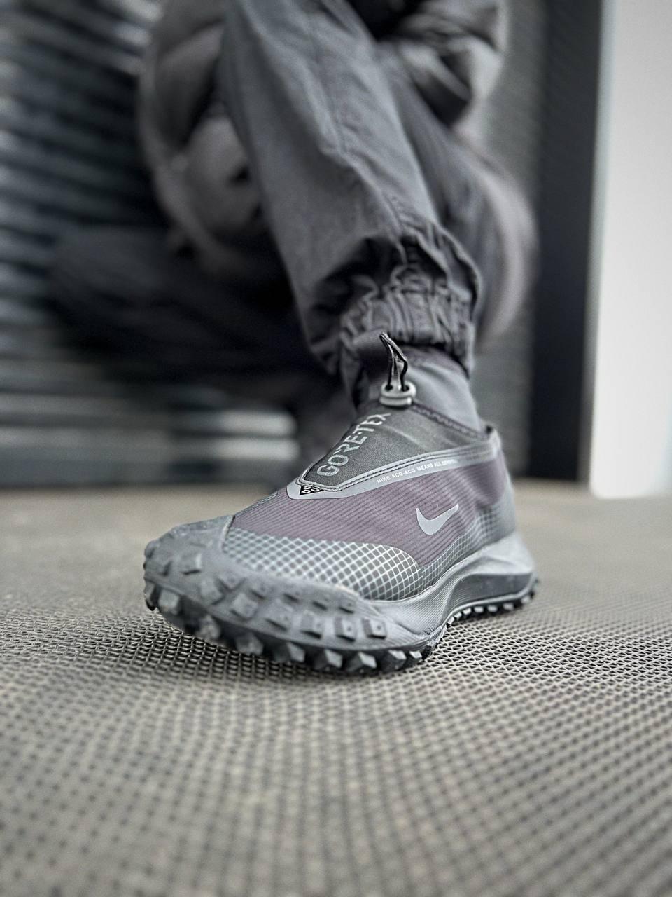 ACG Mountain Fly Gore-Tex Black