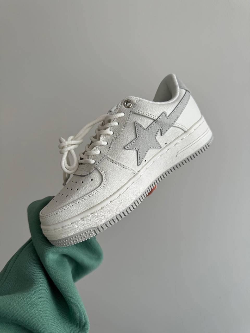 A BATHING APE BAPE STA WHITE / GREY