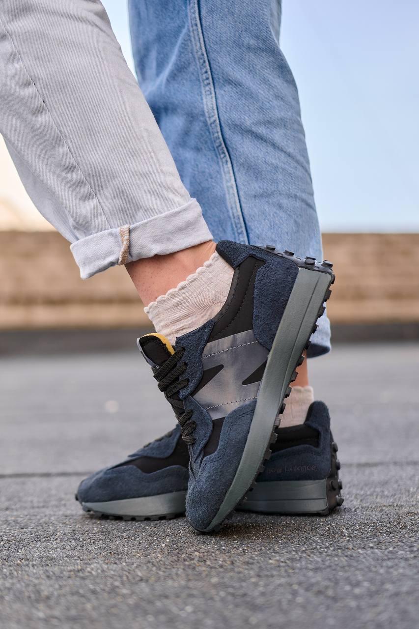 New Balance 327 Dark Blue