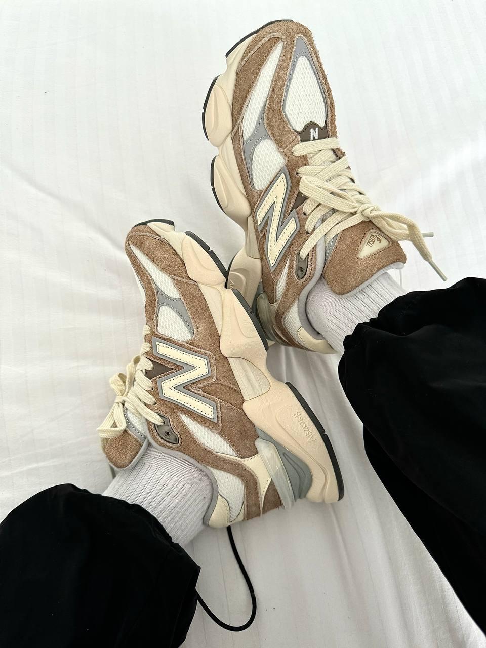 New Balance 9060 DRIFTWOOD