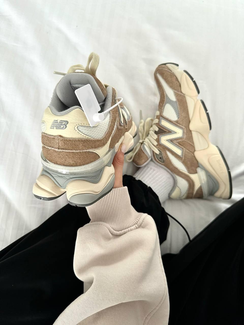 New Balance 9060 DRIFTWOOD