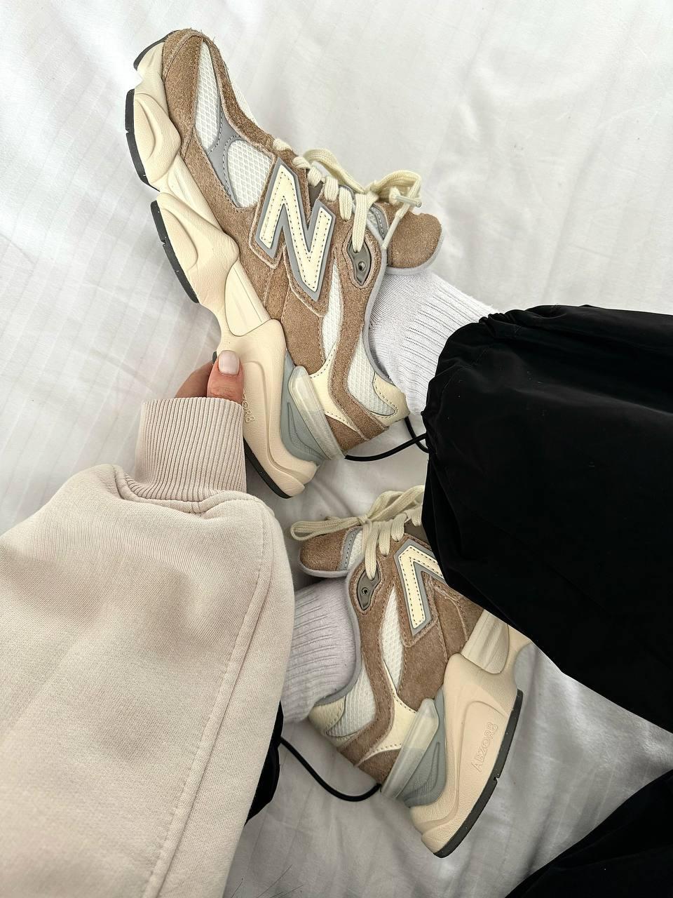New Balance 9060 DRIFTWOOD