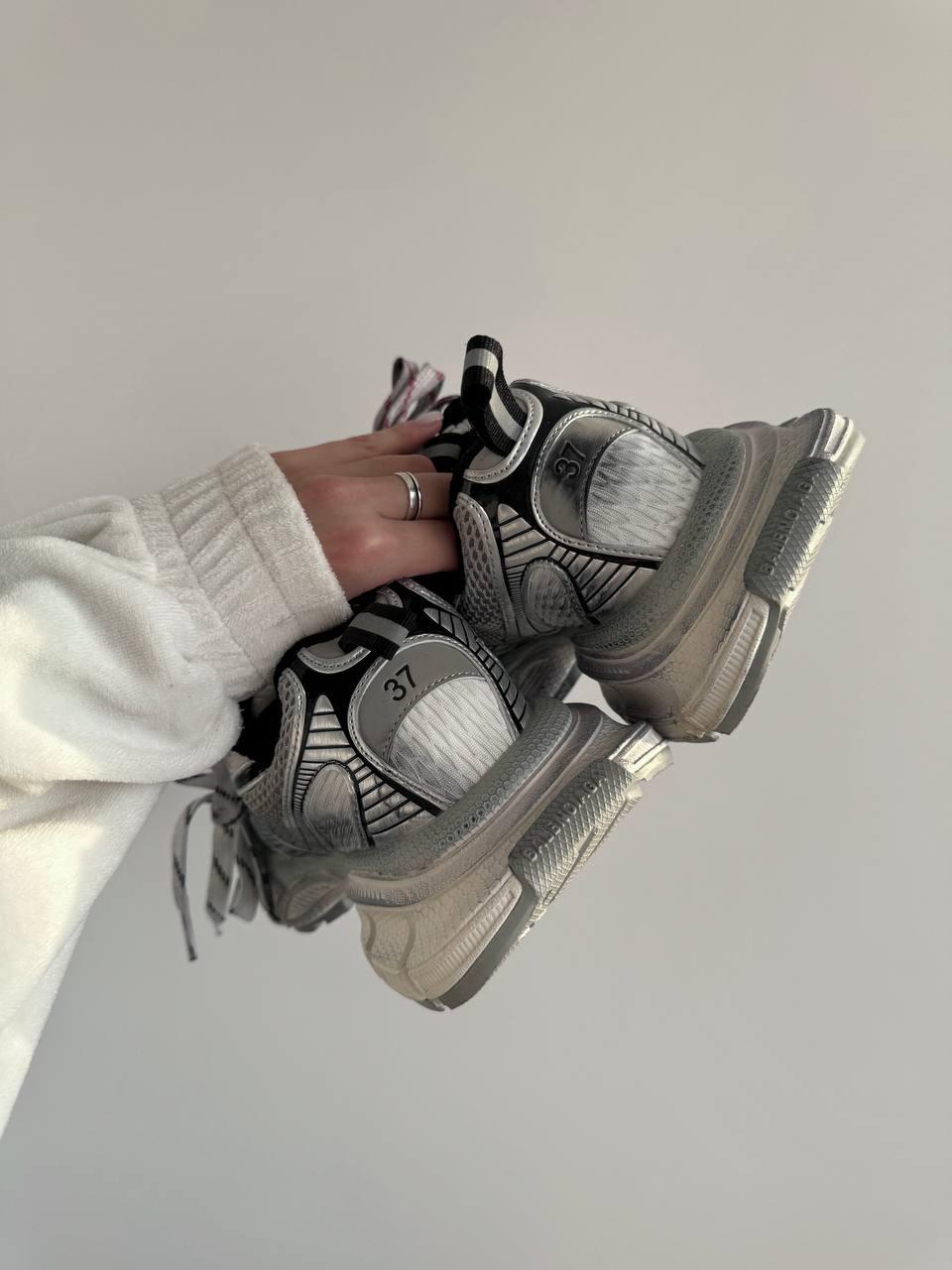 Balenciaga 3XL GREY / SILVER
