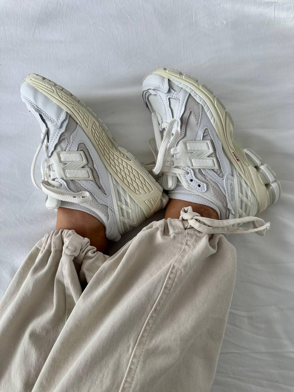 New Balance 1906 WHITE LEATHER