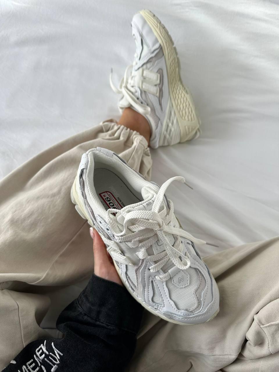 New Balance 1906 WHITE LEATHER