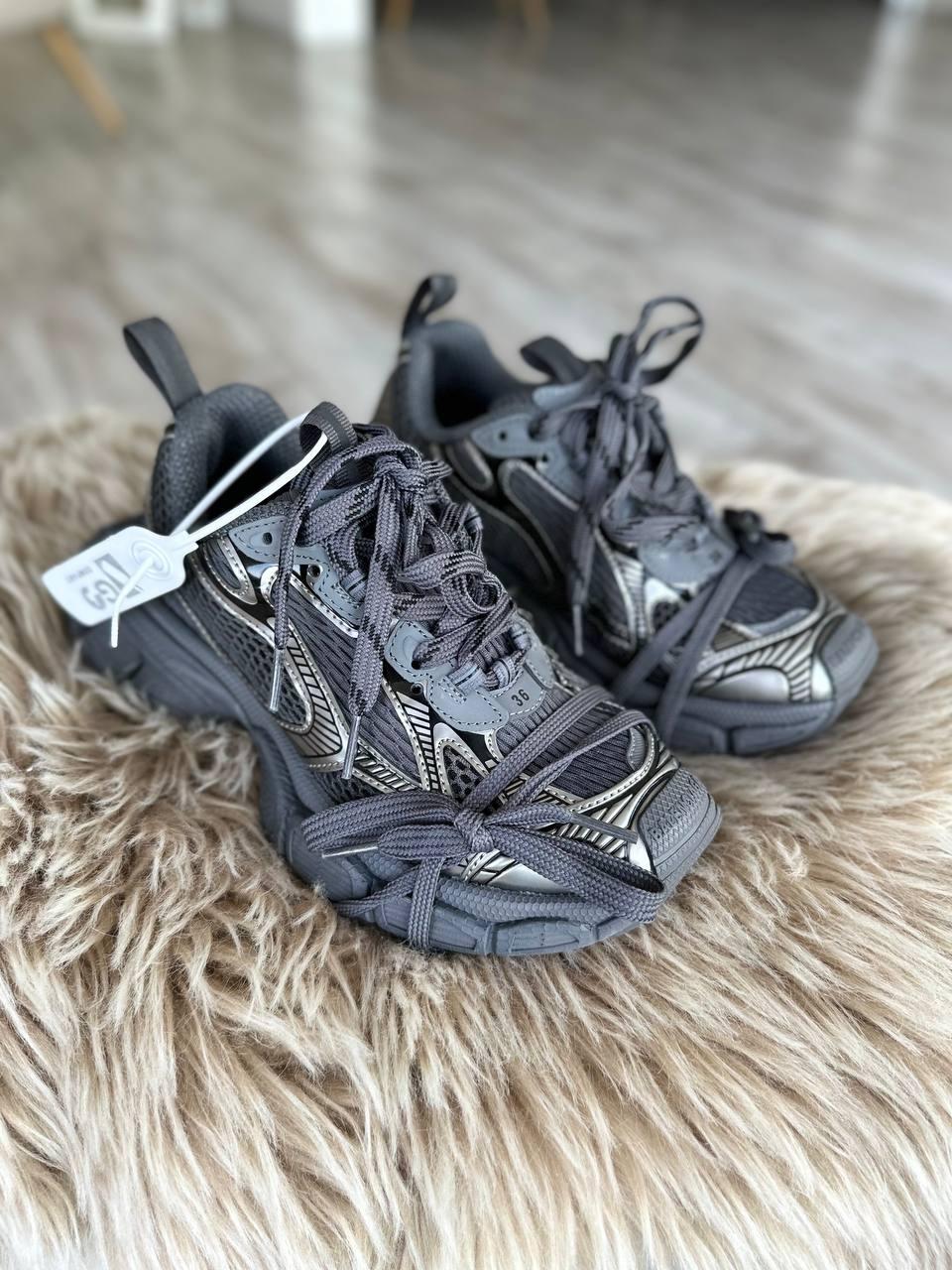 Balenciaga 3XL GREY