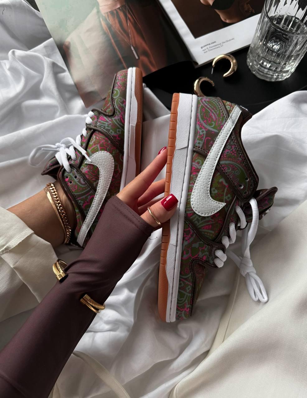 Nike SB Dunk Low Paisley Brown