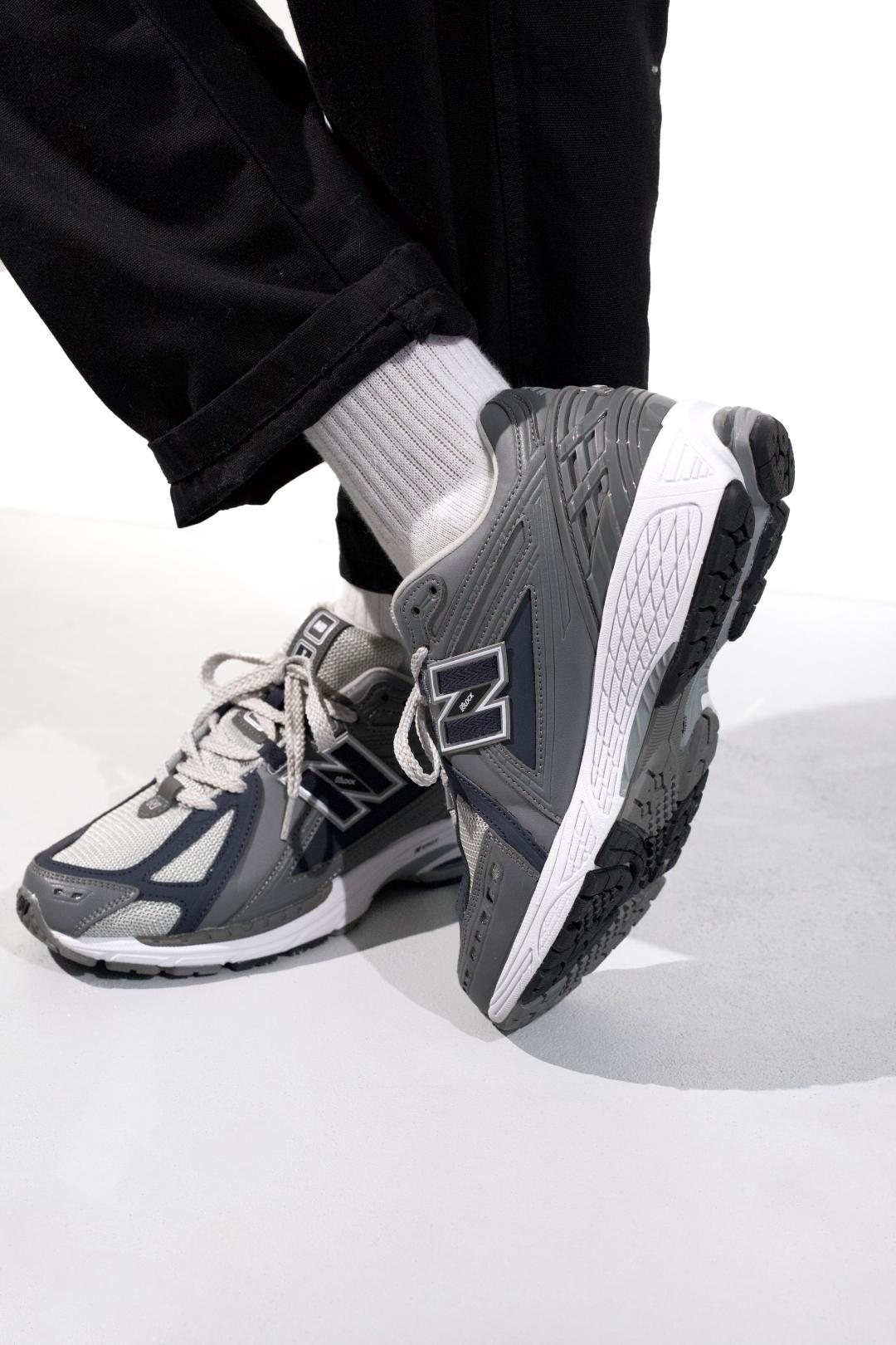 New Balance 1906R Grey White