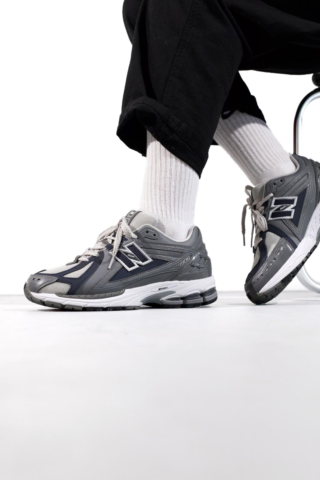 New Balance 1906R Grey White