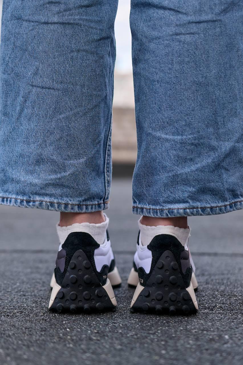New Balance 327 Black White Premium