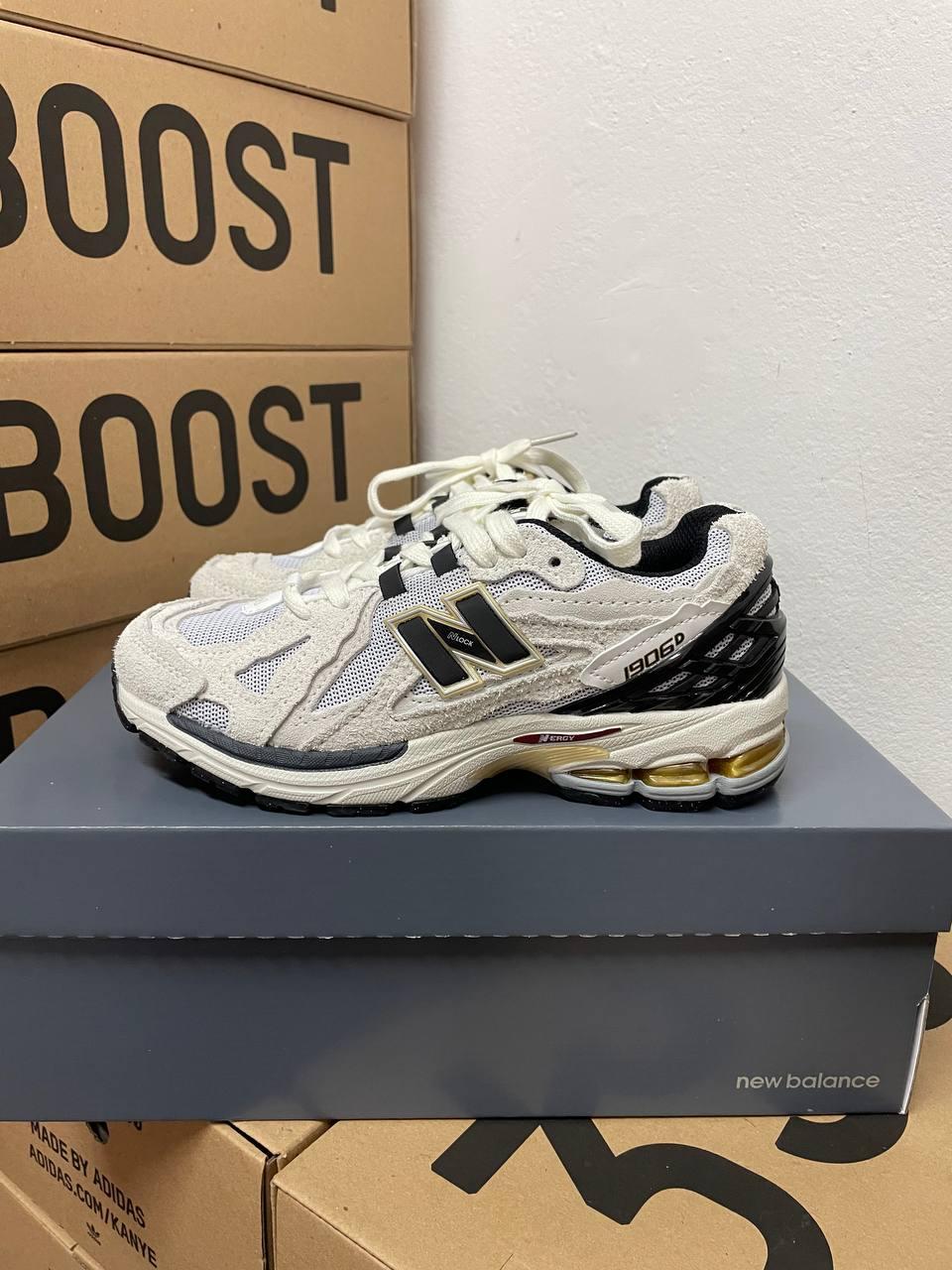 New Balance 1906D Protection Pack White