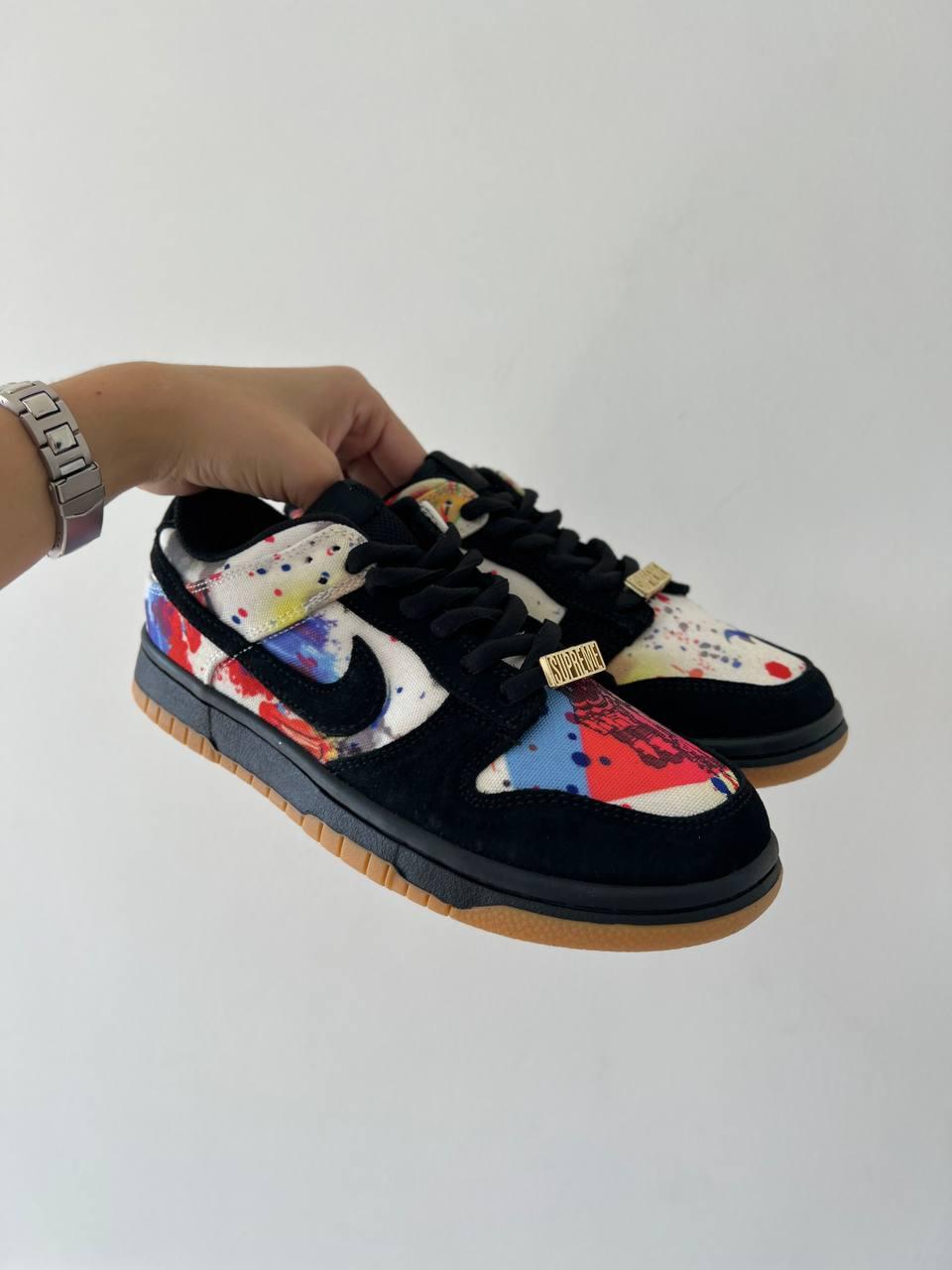 Nike SB Dunk Low SUPREME RAMMELLZEE