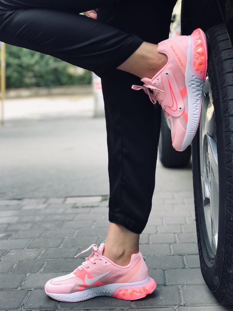 Nike Joyride RUN Pink