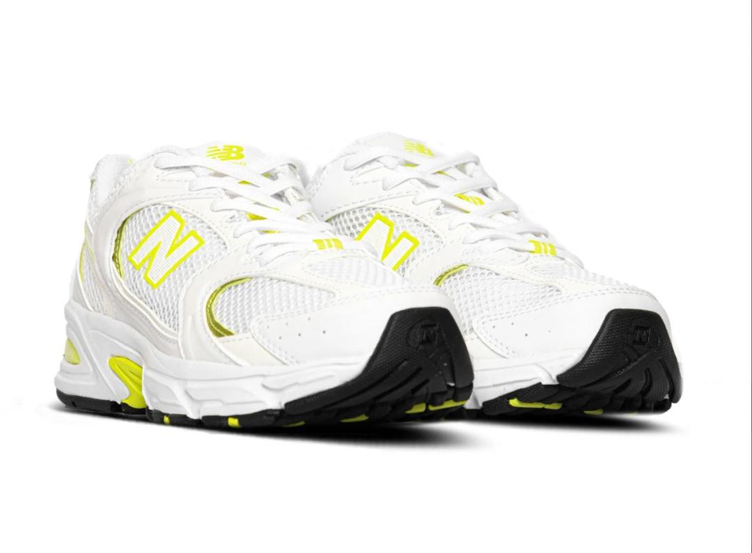 NEW BALANCE 530 WHITE CAROLINA Yellow