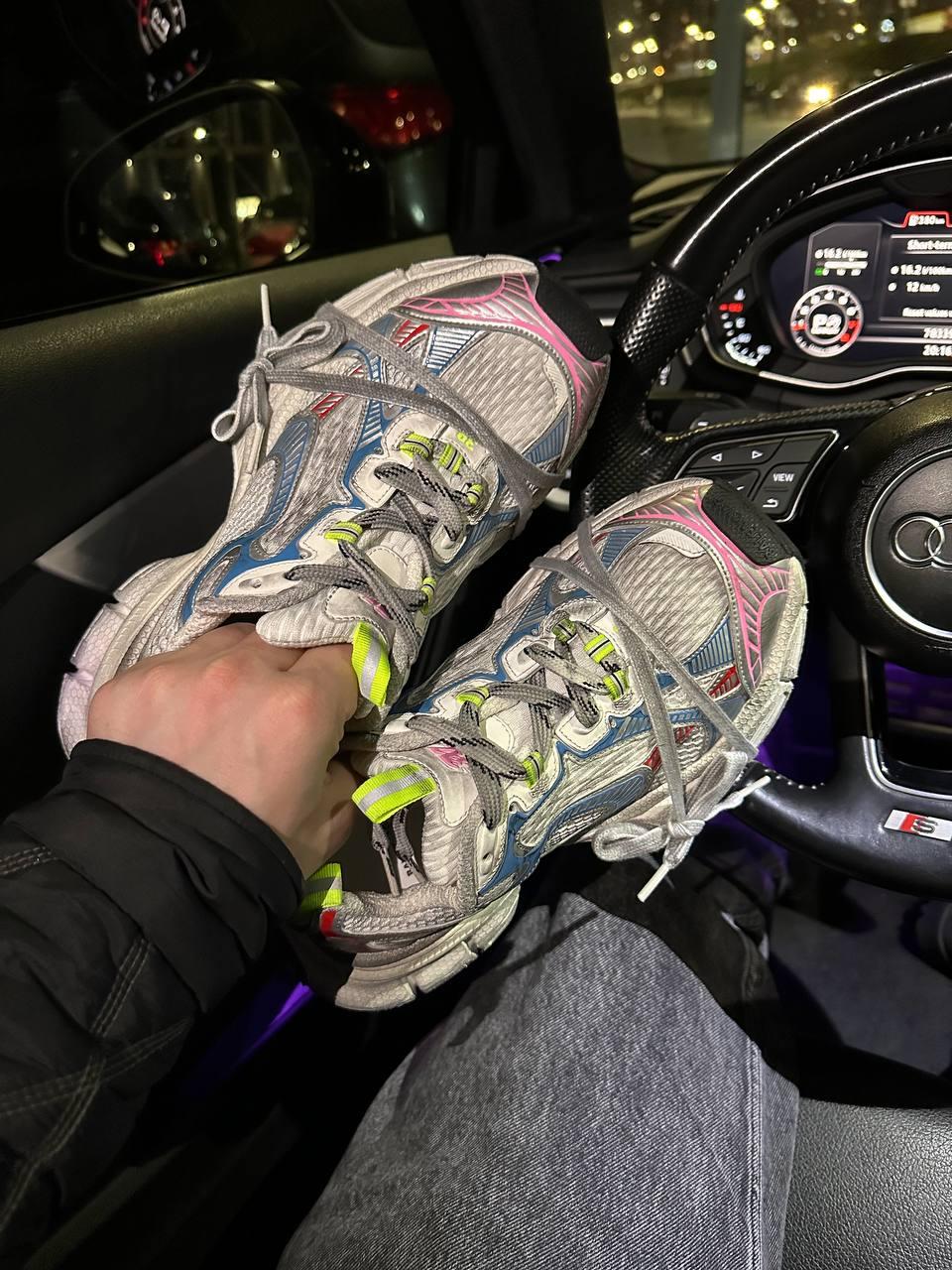 Balenciaga 3XL White Multicolor