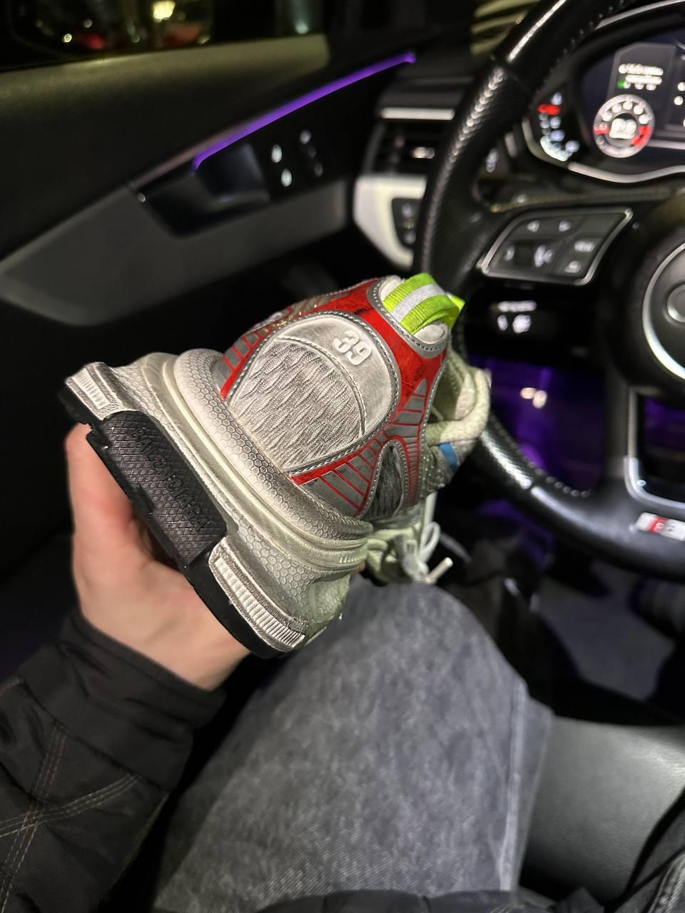 Balenciaga 3XL White Multicolor