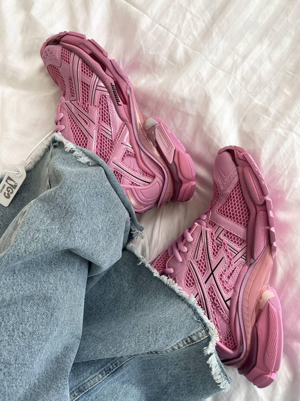 Balenciaga Mesh Tonal Runner Trainer