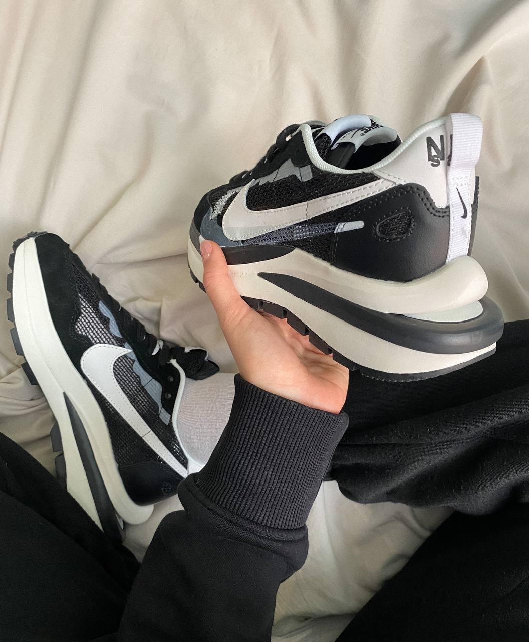Nike Sacai VaporWaffle Black