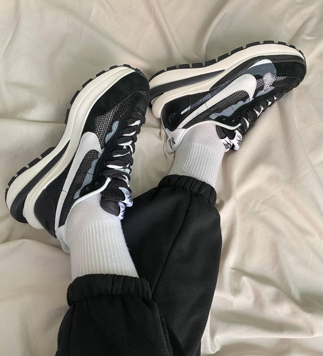 Nike Sacai VaporWaffle Black