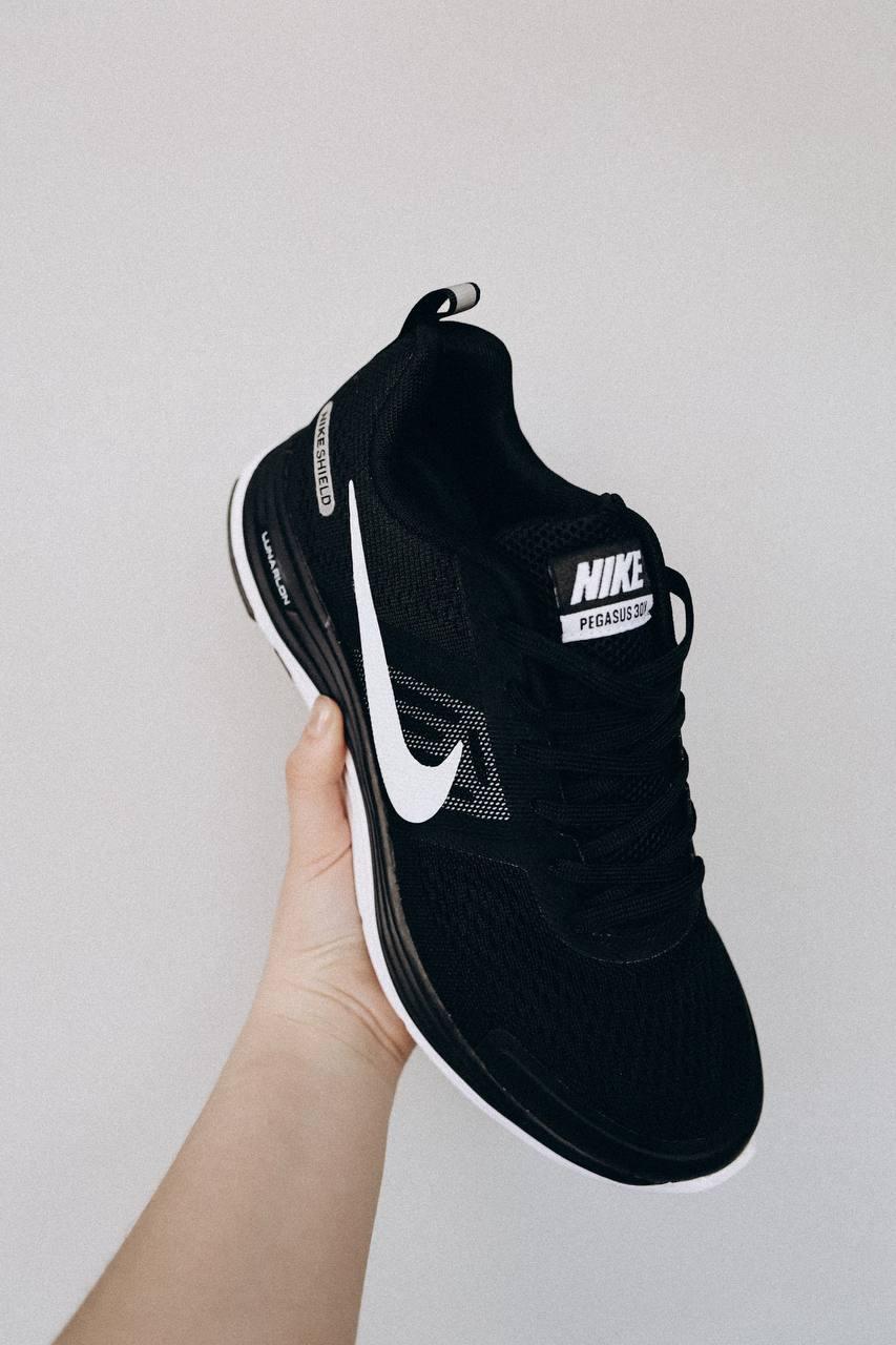 Nike Pegasus Black White V2