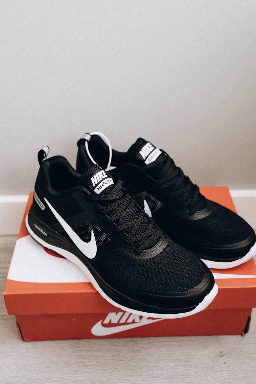 Nike Pegasus Black White V2