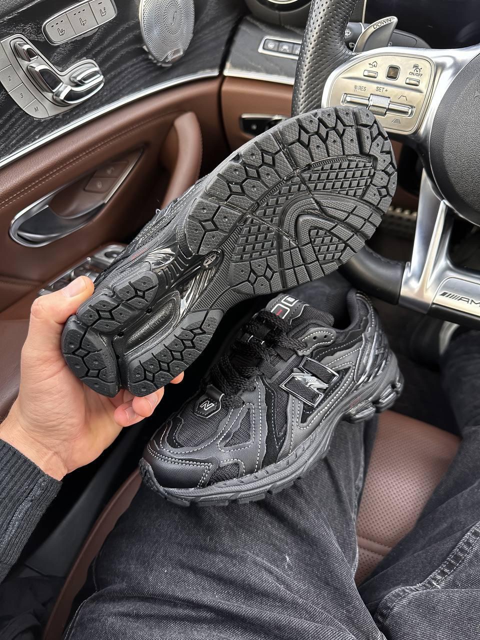 New Balance 1906D Black Leather