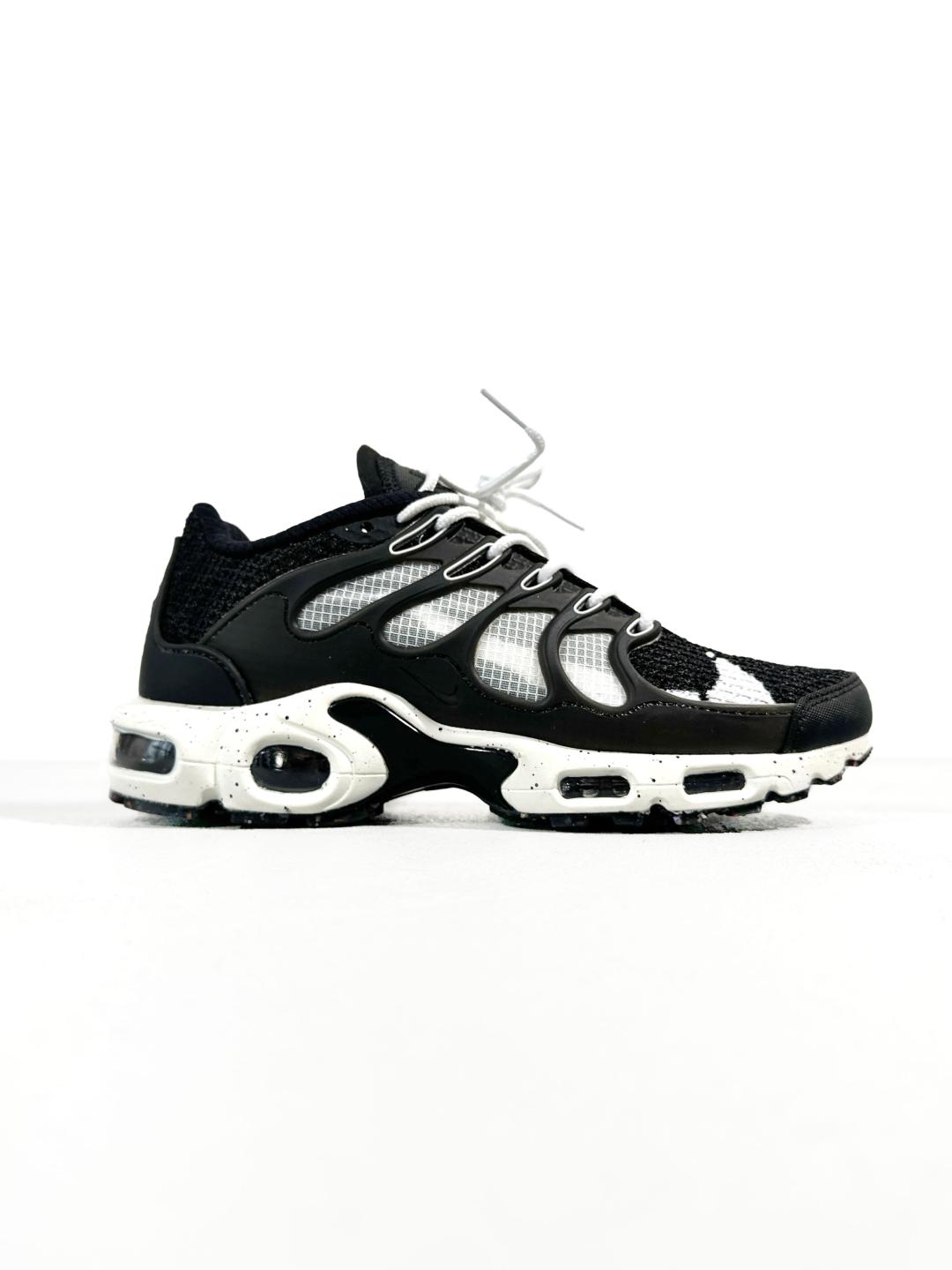 Nike Air Max TN Terrascape Plus Black White