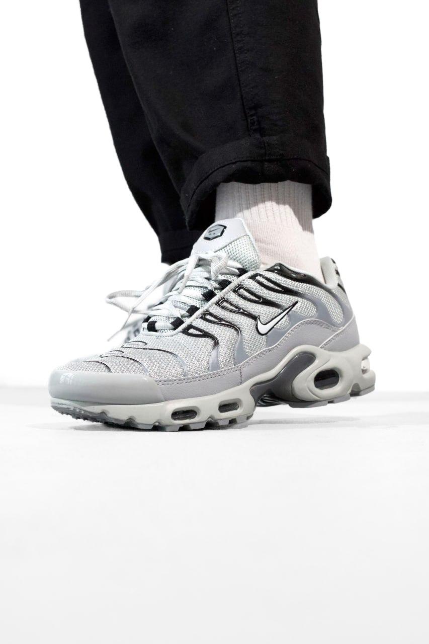 Nike Air Max TN Plus Black Gray