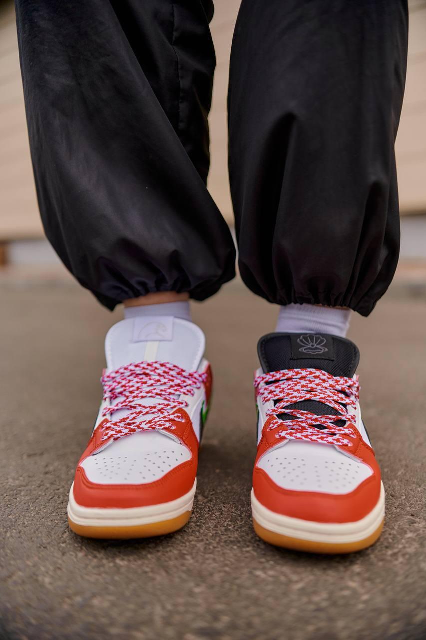 Frame Skate x Nike SB Dunk Low Habibi