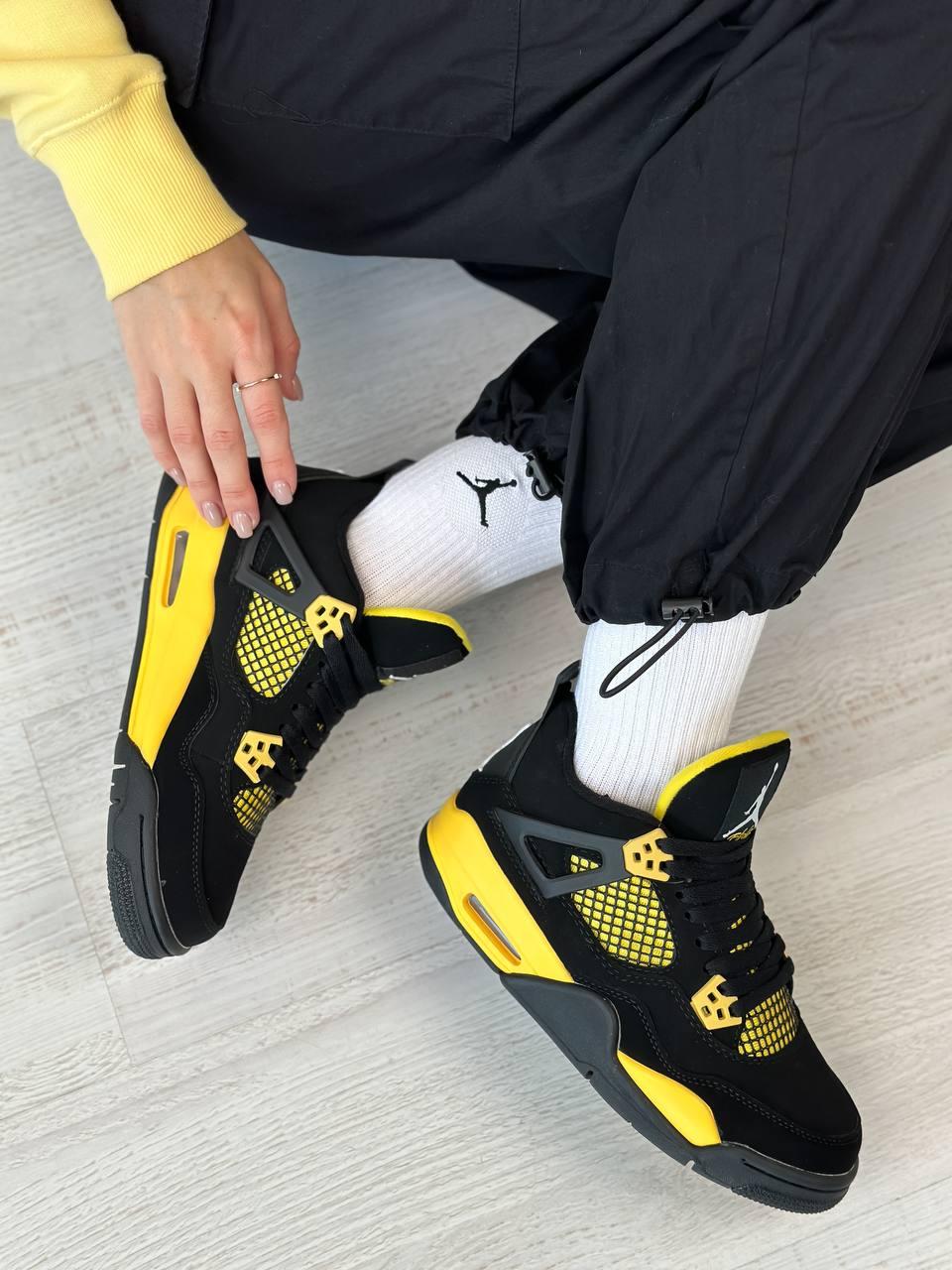 Nike Air Jordan 4 Thunder 2023