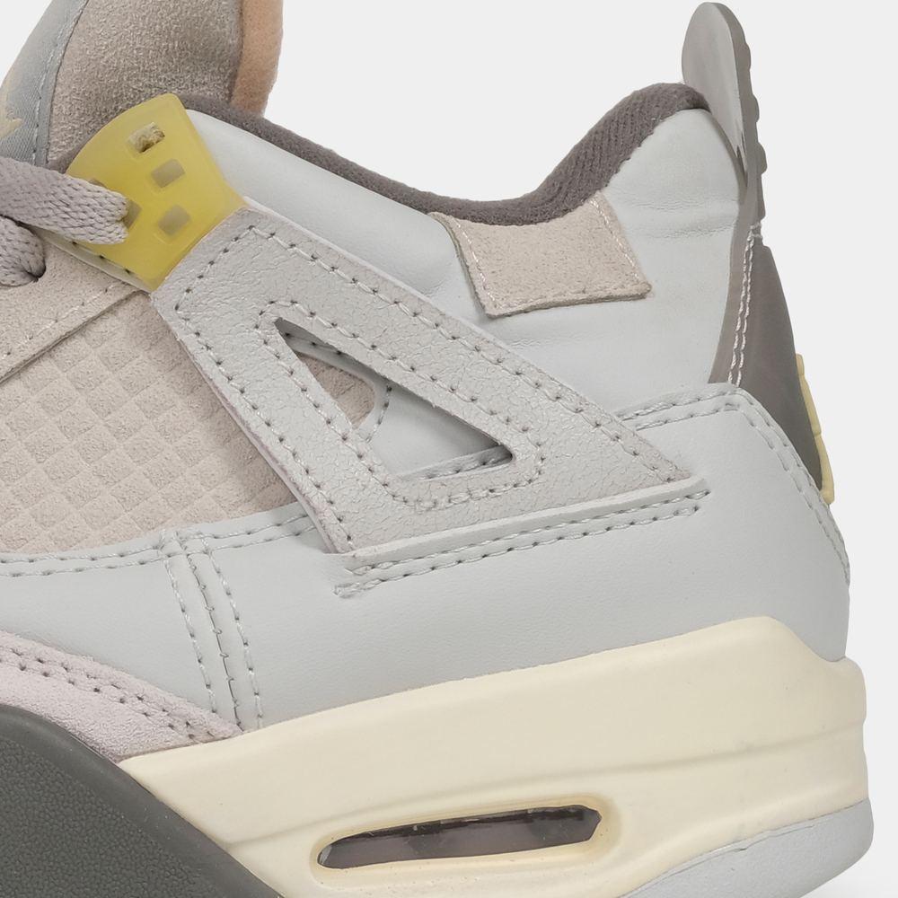 Nike Air Jordan 4 Retro “Photon Dust”