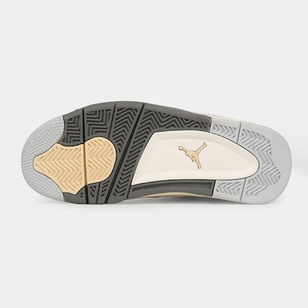 Nike Air Jordan 4 Retro “Photon Dust”