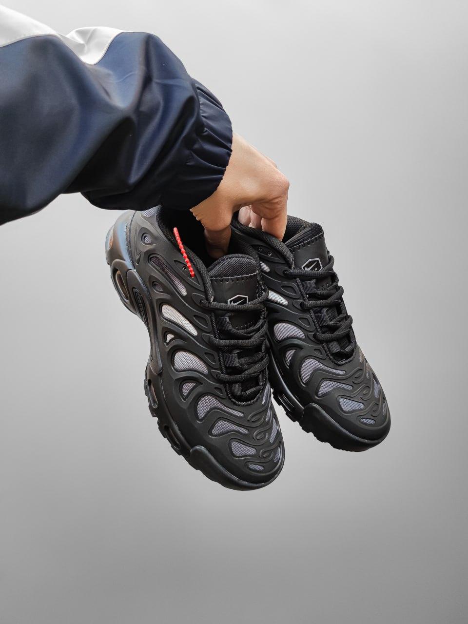 Nike Air Max Tn Plus Drift Black