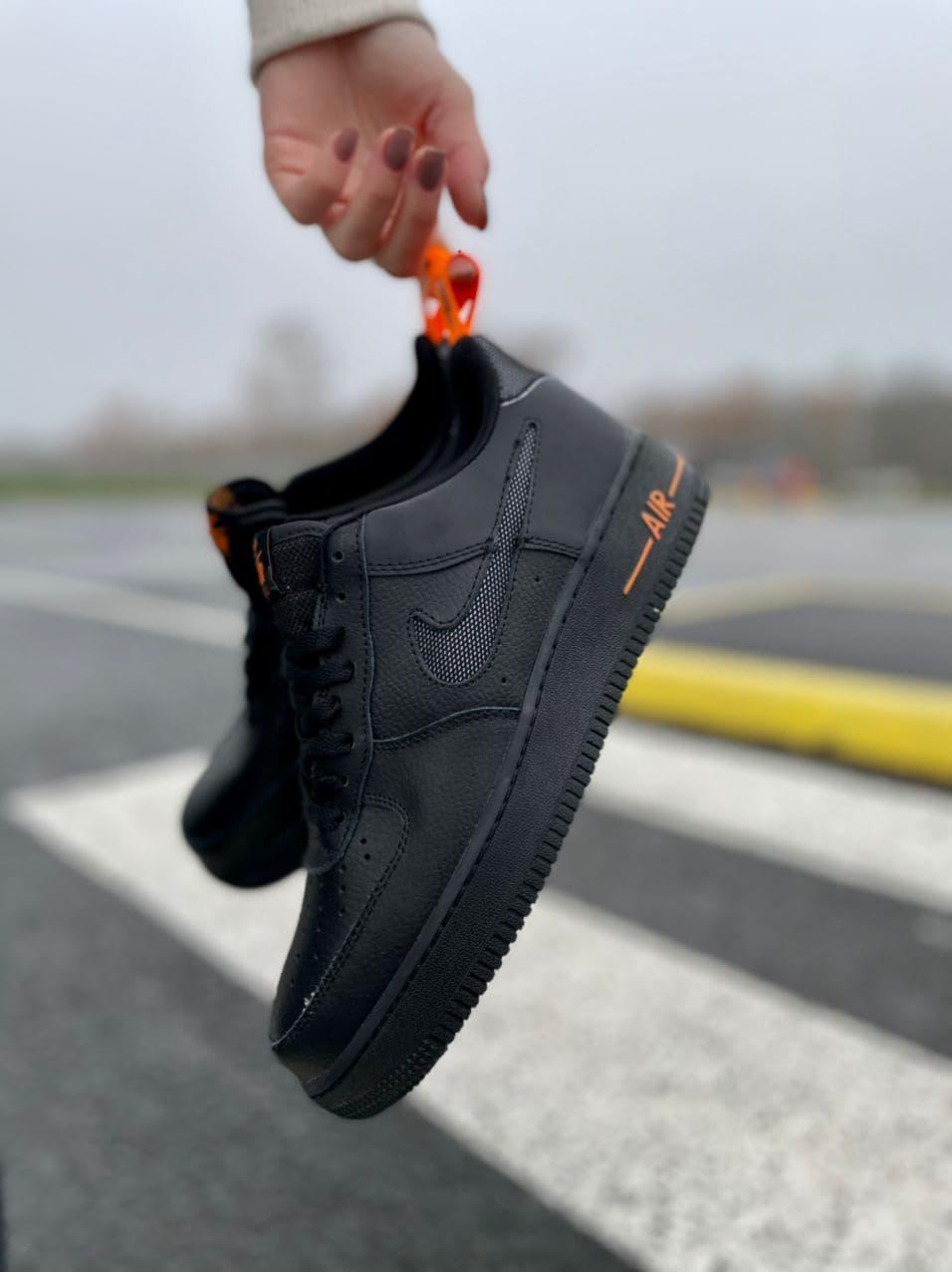 Nike Air Force 1 Black 3