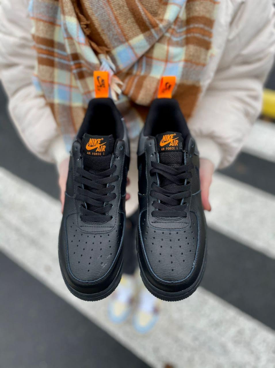 Nike Air Force 1 Black 3