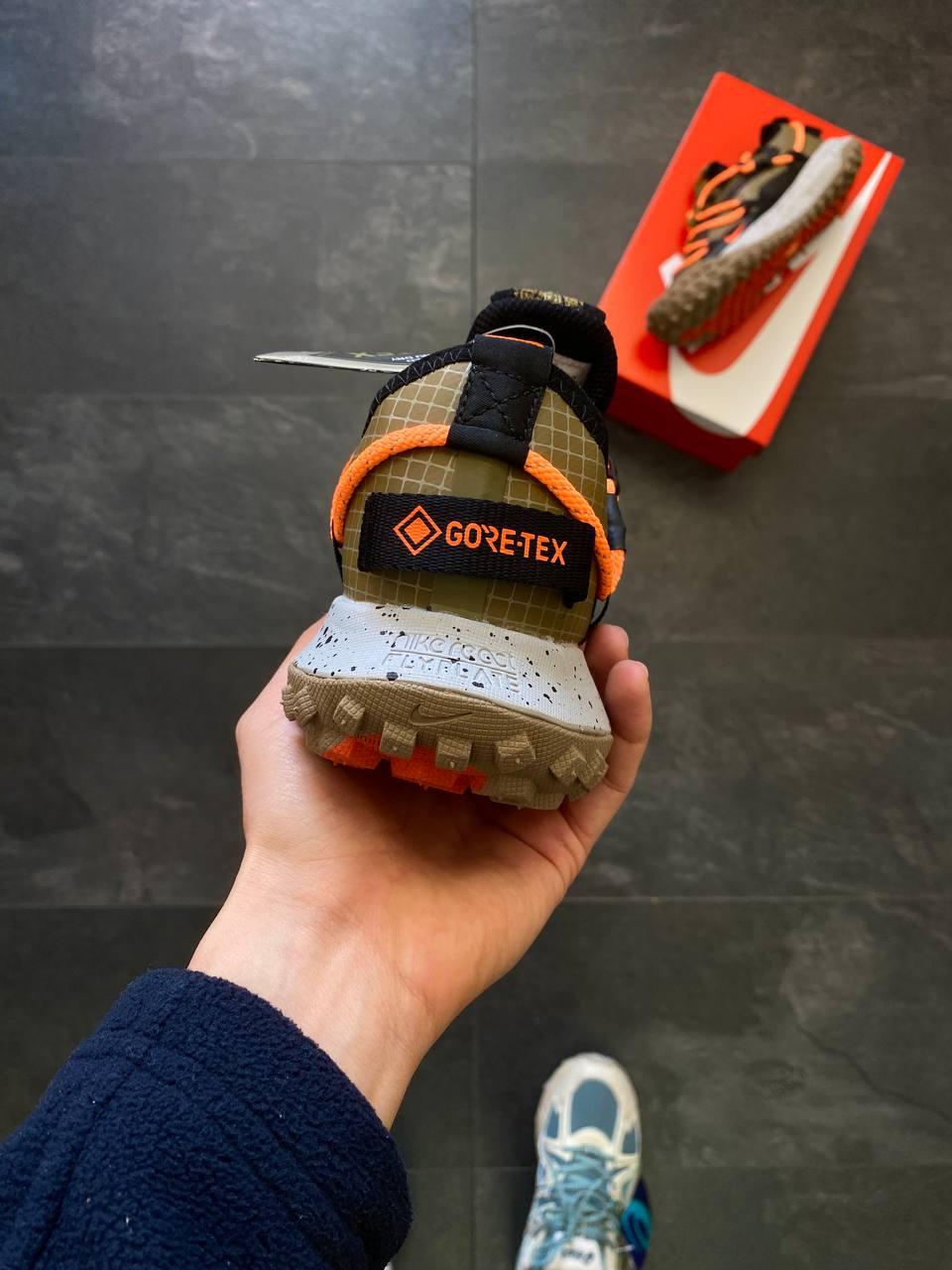 Nike ACG Mountain Fly Low Gore-Tex Hazel Rush