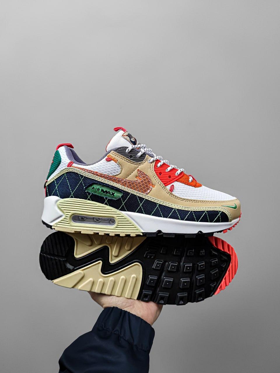 NIKE AIR MAX 90 MOUNTAINEERING