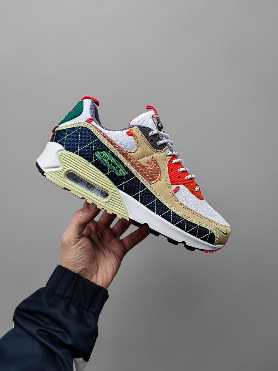NIKE AIR MAX 90 MOUNTAINEERING